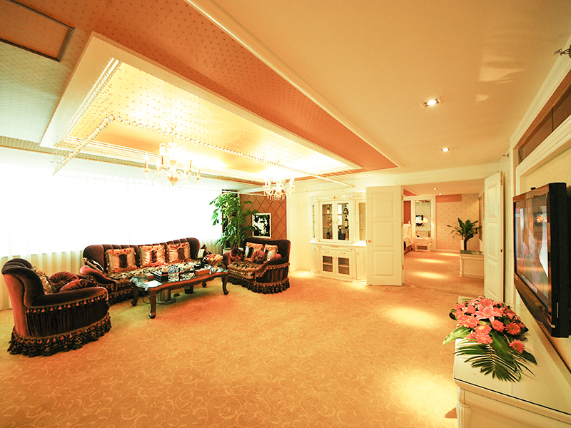 Presidential suite